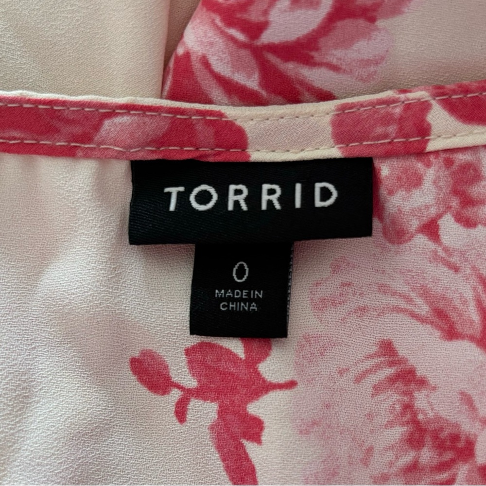 Torrid Floral Ruffle Blouse - Picture 2 of 6